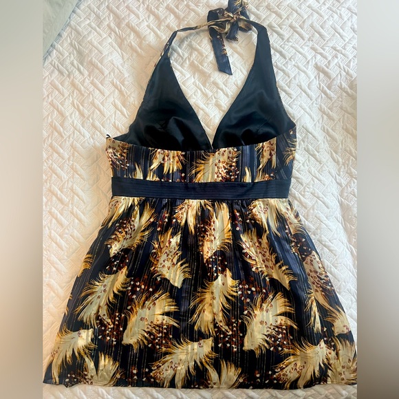 Gorgeous LAUNDRY by Shelli Segal Silk Halter Top, Size S - Picture 4 of 5